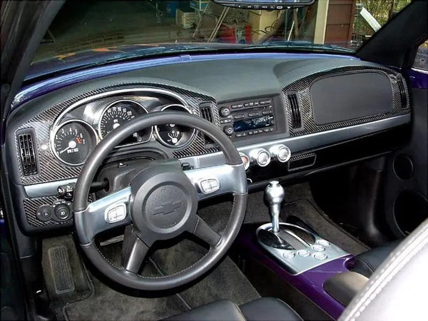 2003-2006 Chevrolet SSR Real Carbon Fiber Dash Trim Kit