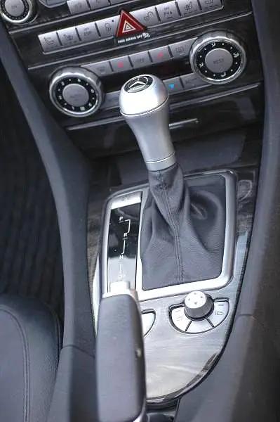 2005-2008 Mercedes Benz SLK Wood Grain Interior Dash Trim Kit